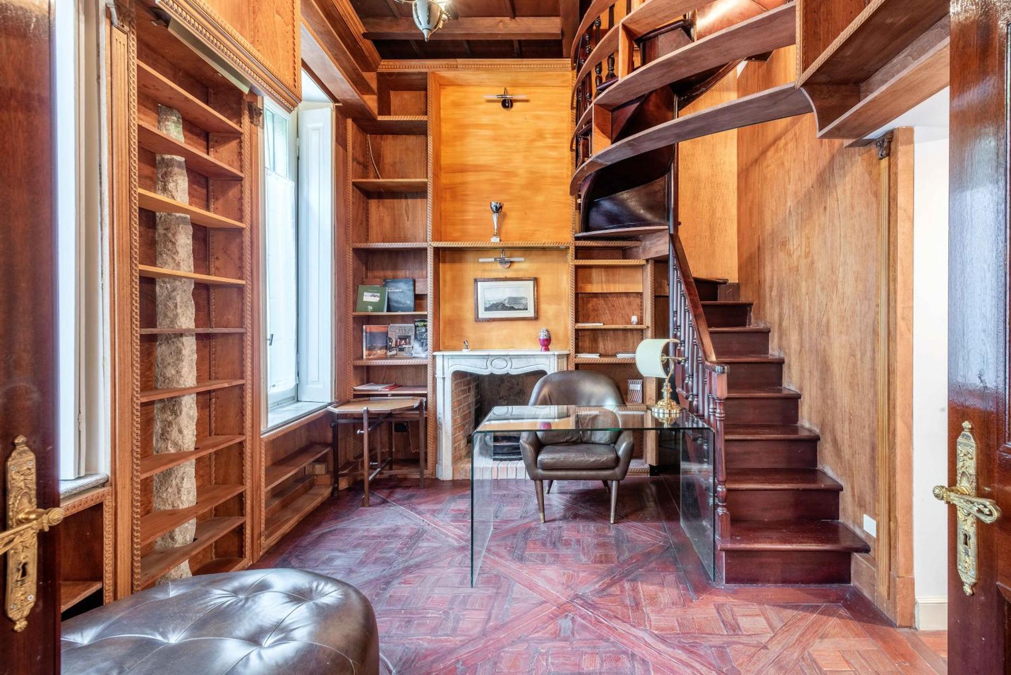 Exclusive 4 Bedrooms Near Duomo * Milan
